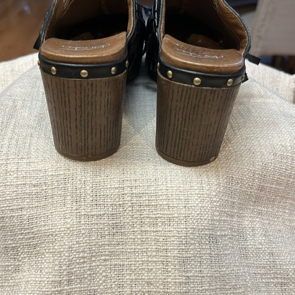 Dansko Deni Black Fringed Platform Clogs - Picture 8 of 12